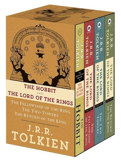 J.R.R. Tolkien 4-Book Boxed Set: The Hobbit and the Lord of the Rings: The  Hobbit, the Fellowship of the Ring, the Two Towers, the Return of the King