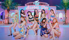 Naneun alcohol free geunde chwihae mashin ge hanado eomneunde neowa isseul ttaemada irae nal boneun ne nunbit ttaemune. Twice Hizo Comeback Con Alcohol Free Mv Performance En Ellen Show Y Mas La Republica