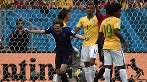 Während der wm 2014 beträgt die zeitverschiebung für 90 prozent der spielorte zwischen brasilien und deutschland 5 stunden. Wm 2014 Brasilien Niederlande Spiel Um Platz 3 Spielbericht Fussball
