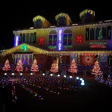 Joanna Spencer On Instagram Christmas Lights On Palmyra Drive In Va Beach You Tune Your Radio Christmas Light Show Christmas Lights Virginia Is For Lovers