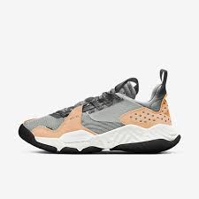 Find the hottest sneaker drops from brands like jordan, nike, under armour, new balance, and a bunch more. Womens Jordan Shoes Nike Com