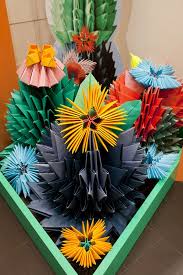 Desert Bloom Gloss Creative9 Good Example To Show Application Of Building Up Sculptural Elements Fleurs Exotiques Papier Fleurs