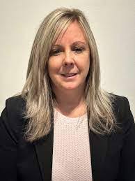 Colleen Criswell's Instagram, Twitter & Facebook