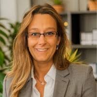 Karla Dobson's Instagram, Twitter & Facebook