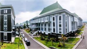 Saya tidak mengatakan bahawa masuk ke jurusan perkuliahan sosial itu mudah, namun misal jurusan teknik sipil, anak ips mana tau fluida dinamis. Update 2020 Daftar 10 Universitas Terbaik Di Malang Ptn Pts