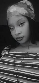 Anita James's Instagram, Twitter & Facebook