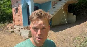 Kristina je po 7 dneh zveze z moškim iz Ugande pustila vse in se preselila  k njemu