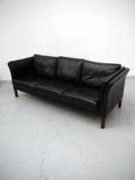 Vi har produceret møbler siden 1931 på adressen i skals, dengang under navnet skals tangmadras og divan fabrik anno 1931. Skalma Danish Three Seat Leather Sofa Two Columbia Roadtwo Columbia Road