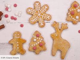 Ptits Biscuits De Noel Recettes Recette Sables De Noel Biscuit De Noel Petits Sables De Noel