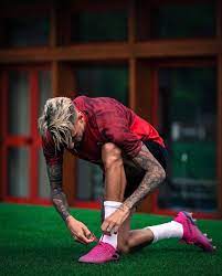 Pellegatti gives latest on kessie renewal, conti and castillejo exits and new signings. Samuel Castillejo On Twitter Ready For The Workout Preseason Acmilan