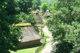 Fêter son anniversaire au village gaulois ! Le Village Gaulois L Archeosite Culture Sud Toulousain