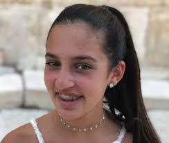 Sandra Paley's Instagram, Twitter & Facebook