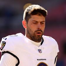 Can't Tucker admit mistakes and apologize?