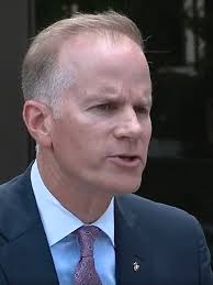 Federal prosecutor blames Philly DA's 'disrespect' for police after  officers wounded