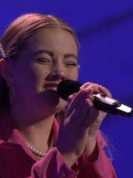 Rose Crocker's Instagram, Twitter & Facebook