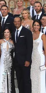 How paulina gretzky, jena sims are quarantining. Paulina Gretzky Jets To Paris To Join Dustin Johnson At Ryder Cup Putting To Rest Rumors Of A Split Daily Mail Online