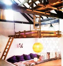 So you'll wet a sheet with cold water, and then hang it over an open window. 25 Hanging Bed Designs Floating In Creative Bedrooms
