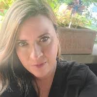 Catherine Meldrum's Instagram, Twitter & Facebook