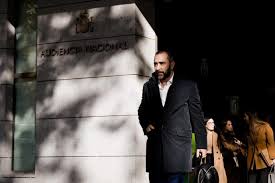 Víctor de Aldama 'canta' lo más grande: «Zapatero se reúne con Ábalos para imponerle el rescate de Plus Ultra»