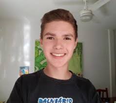 ConcursoMejorPromedio: Joaquín Rodríguez de Olivera, de Andresito, es el  ganador de la Beca La Cachuera SA en la categoría de EFAs de Misiones