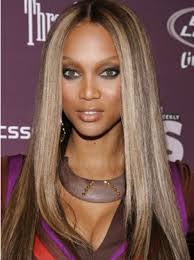 Tyra banks looks absolutely stunning in this straight fashion hair with heavy bangs. Celebrity Tyra Banks Modern Brown Long Tyra Banks Wigs