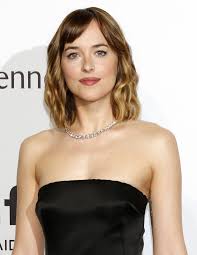 They won't be jarring when you look in the mirror at the salon. 45 Gorgeous Celebrity Lob And Long Bob Haircuts To Inspire Your Look Thefashionspot