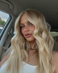 nikki townsend • pittsburgh hairstylist + educator (@hairbyxnikki) •  Instagram photos and videos