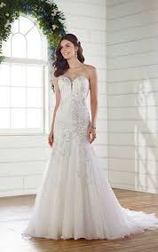 D2615 Strapless Fit And Flare Gown Unique Lace Appliques Scattered Throughout Thi Wedding Dresses Kleinfeld Fit And Flare Wedding Dress Classic Wedding Dress