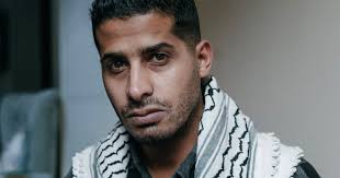 Trods våbenhvile er Adam ikke klar til at vende hjem til Gaza: »Jeg klatrer  op ad et stejlt bjerg af smerte«