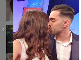 Visibilmente in difficoltà, angela ha chiesto di poter vedere per primo luca. Angela Nasti E Alessio Campoli Si Sono Lasciati Per Colpa Dell Ex Di Lei Ultime Notizie Flash