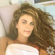 Kahve saç rengi kimlere yakışır: Tulin Sahin In Instagram Paylasimlari Yasam