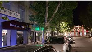 Il a été retrouvé sain et sauf ce samedi. Drome Marseille Alerte Enlevement L Enfant Et Son Ravisseur Retrouves A Valence