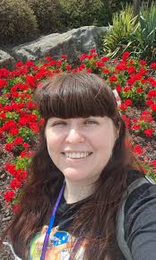 Does hitting villagers with nets speed up kicking them out?