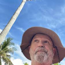 Lost phone at the pier