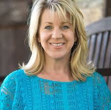 Angela Correll's Instagram, Twitter & Facebook