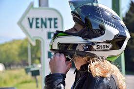 Alors que le gouvernement a annoncé le 18 avril que l'application tousanticovid va certifier tests et vaccination, la directrice de l'issep marion maréchal estime qu'en adoptant des mesures de ce genre. Marion Marechal En Attendant Les Resultats Petite ÙÙŠØ³Ø¨ÙˆÙƒ