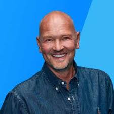 Wouter van der Goes krijgt nieuw zondagavond programma op Radio Veronica