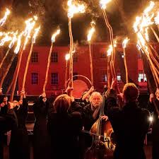 Tasmanian festival dark mofo has revealed when its 2021 iteration will be going ahead, following the event's cancellation last year due to coronavirus. Kiu9aua A3y5jm