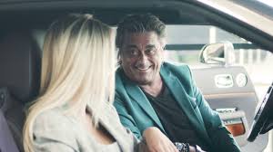 Al meer dan 25 jaar treed rob van daal op in café's, zalen en feesttenten door geheel nederland. Rob Van Daal Schatje Officiele Videoclip Chords Chordify