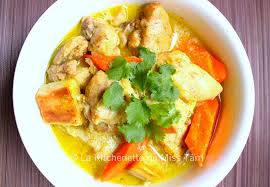 Curry De Poulet A La Vietnamienne Ca Ri Ga La Kitchenette De Miss Tamla Kitchenette De Miss Tam Cuisine Asiatique Plat Vietnamien Recette Thailandaise