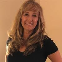 Raisa Flores's Instagram, Twitter & Facebook