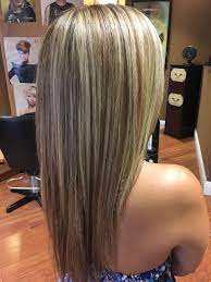 Pale Vanilla Highlights And Two Toned Lowlights Covered With A New Smudge Technique Blondes Have All Hair Styles Blonde Hair With Highlights Honey Hair Color