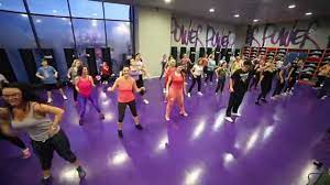 Pe langa sala de fitness si cea de aerobic, include un bazin mare si bine intretinut. Cluburile World Class Din Timisoara Si Cluj Napoca Youtube