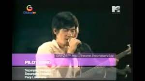 Chord Kunci Gitar Dan Lirik Lagu Sepanjang Hidupku Pilot Hanya Ingin Bersamamu Di Setiap Waktu Tribun Solo