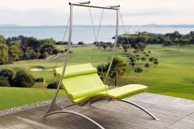 Schwebeliege Siesta Heaven Outdoor Beruhrt Die Sinne Schwebeliege Im Freien Saunaliegen