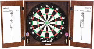The height from the floor to the center of the dartboard (the bulls eye) must be 5 feet 8 inches (1.73 meters). Unicorn Brighton Bristle Dartboard Cabinet Set With Regulation Size Bristle Dartboard Steel Tip Darts And Dry Erase Boards Sports Outdoors Amazon Com