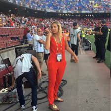 Tous les dimanches dans #stade2 et sur le bord terrain de la #championscup et le tournoi des. Clementine Sarlat S Feet Wikifeet