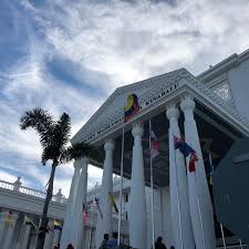Kota kinabalu is the gateway to immerse in borneo. Kompleks Mahkamah Kota Kinabalu 2 Tips From 79 Visitors