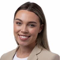 Julie Ringwood's Instagram, Twitter & Facebook