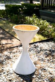 We did not find results for: Large Mid Century Modern Willy Guhl Fiber Cement Diablo Spindle Planter At 1stdibs
